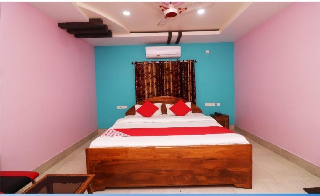 Hotel Ayush International Balasore 외부 사진